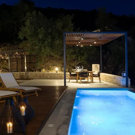 High-end Faos Three *