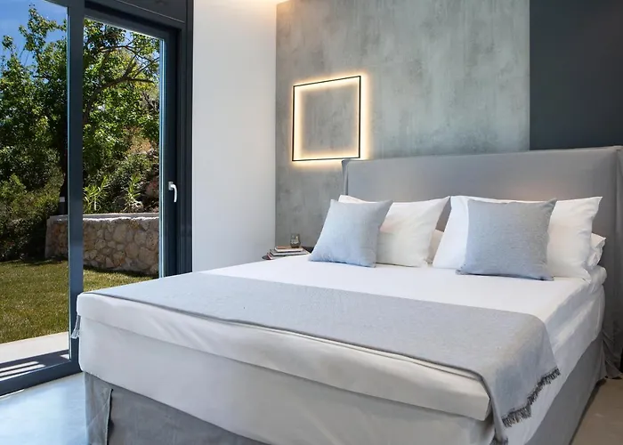 Villa High-end Faos Three Fternon