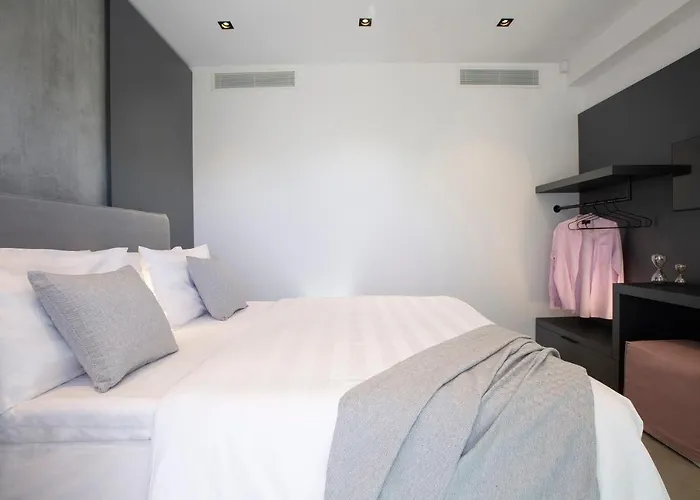 Villa High-end Faos Three *