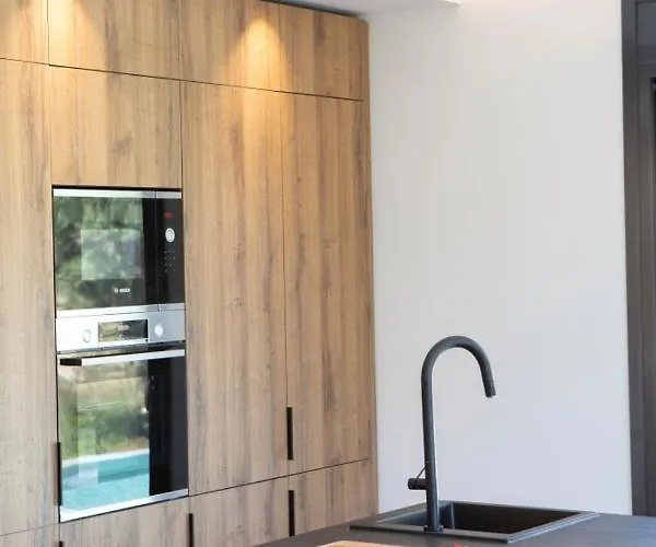 Villa High-end Faos Three